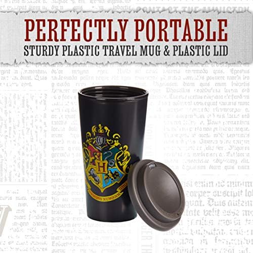 Paladone Roxfort Címere Műanyag Bögre - Hivatalosan Engedélyezett Harry Potter Áru