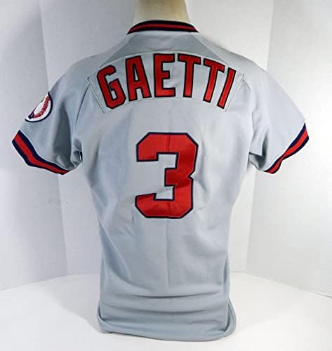 1991-ben a Kaliforniai Angyalok Gary Gaetti 3 Játék Használt Szürke Jersey 46 DP14425 - Játék Használt MLB Mezek