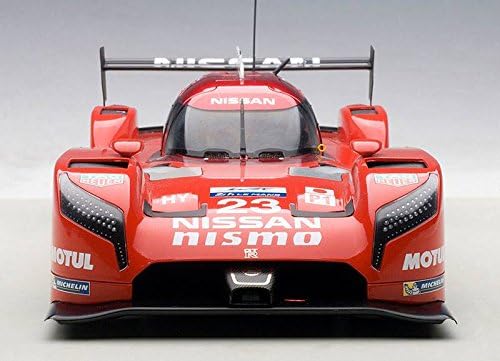Nissan GT-R LM Nismo Lemans 2015 O. Pla, J. Mardenborough, M. Chilton 23 1/18 által Autoart 81578