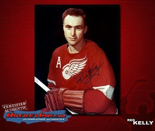 VÖRÖS KELLY Aláírt Detroit Red Wings 8 x 10 - Fotó 70222 - Dedikált NHL-Fotók